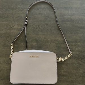 Michael Kors Jet Set Travel Large East/West Chain Strap Crossbody Bag